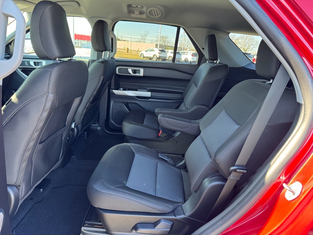 2022 Ford Explorer XLT 4WD