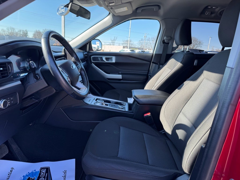 2022 Ford Explorer XLT 4WD