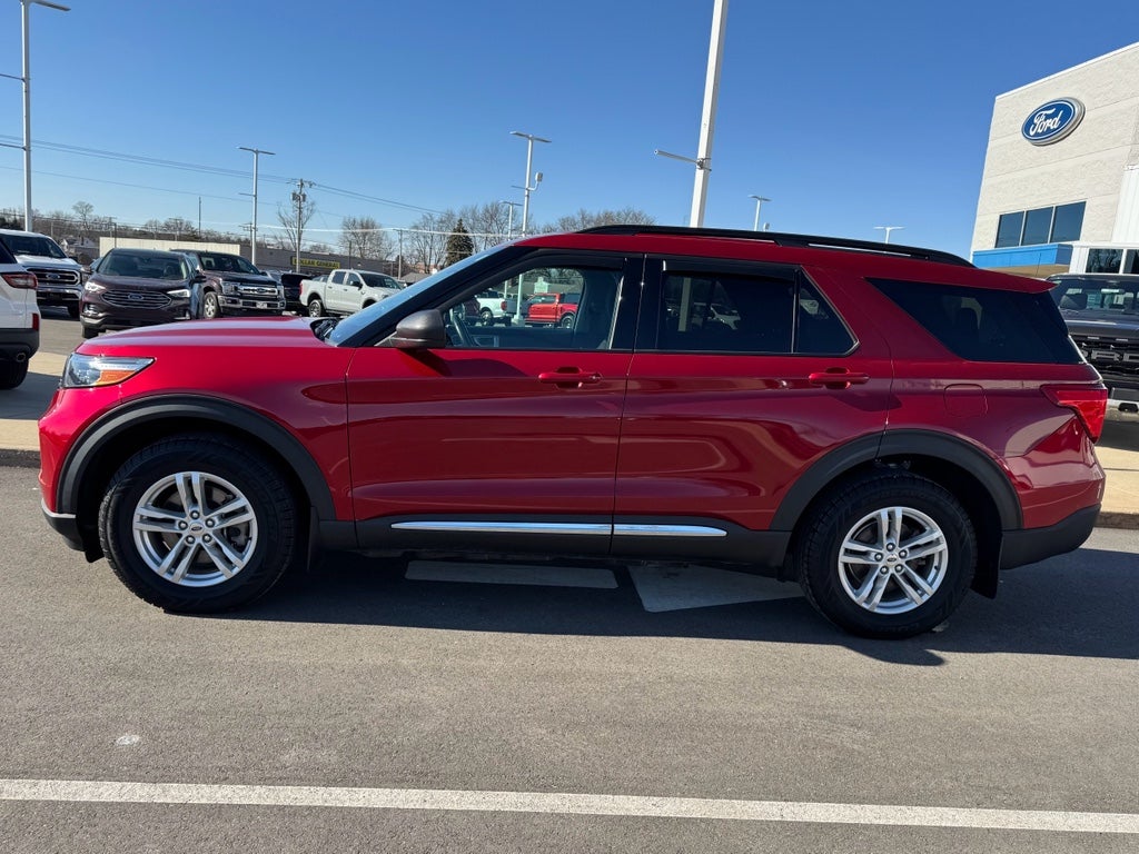 2022 Ford Explorer XLT 4WD