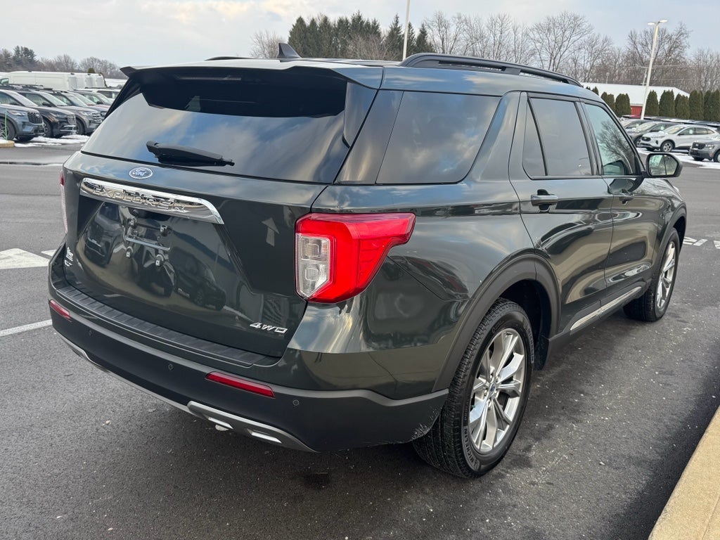 2022 Ford Explorer XLT 4WD