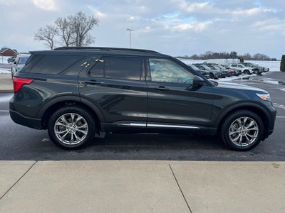 2022 Ford Explorer XLT 4WD