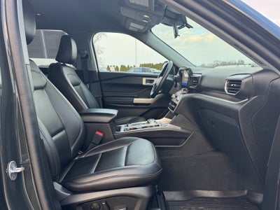 2022 Ford Explorer XLT 4WD