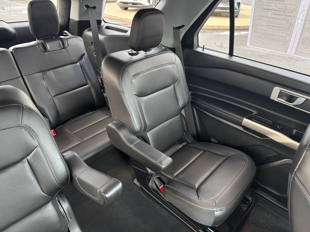 2022 Ford Explorer XLT 4WD