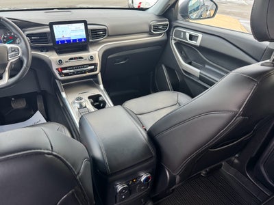 2022 Ford Explorer XLT 4WD
