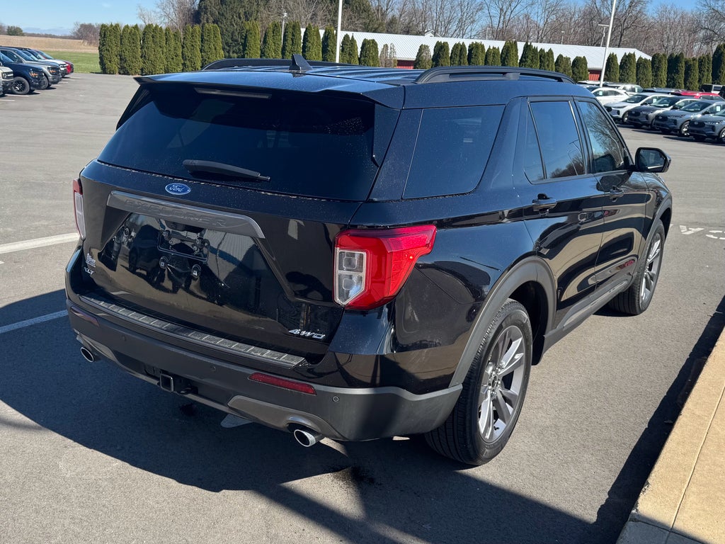 2023 Ford Explorer XLT 4WD