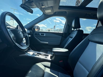 2023 Ford Explorer XLT 4WD