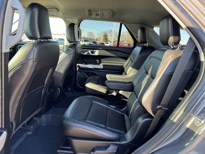 2024 Ford Explorer XLT
