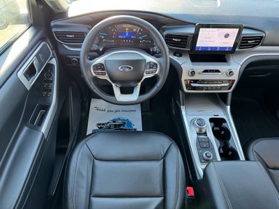 2024 Ford Explorer XLT