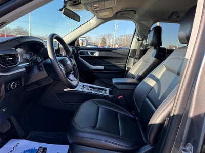 2024 Ford Explorer XLT