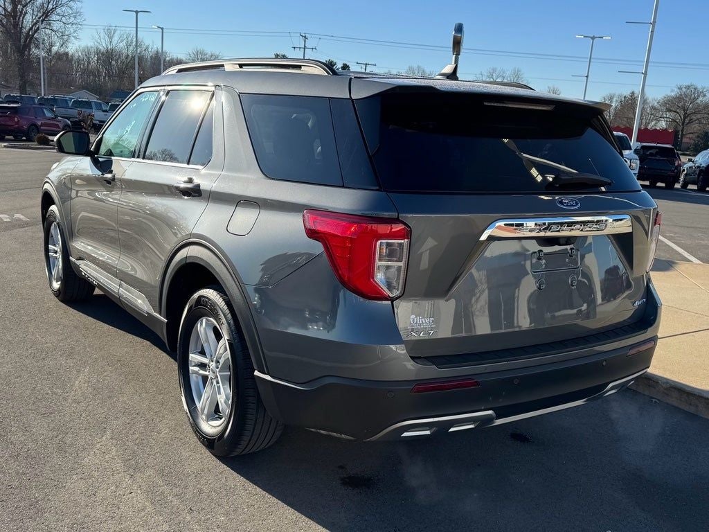 2024 Ford Explorer XLT