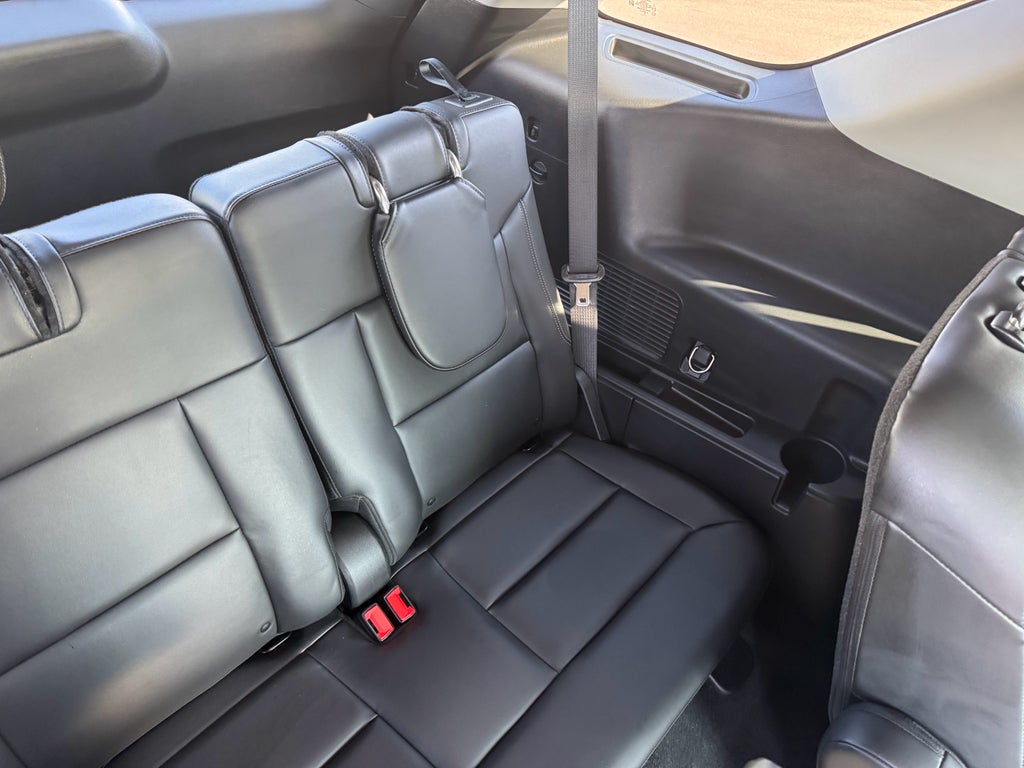 2023 Ford Explorer XLT 4WD