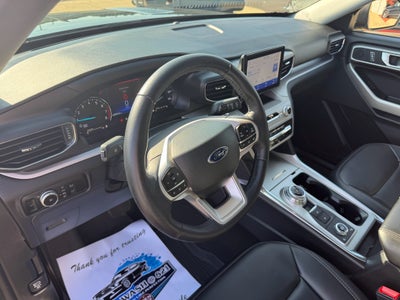 2023 Ford Explorer XLT 4WD