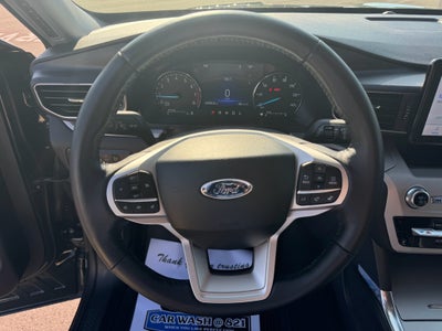 2023 Ford Explorer XLT 4WD