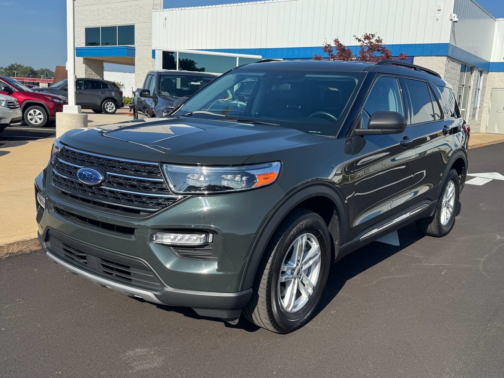 2023 Ford Explorer XLT 4WD