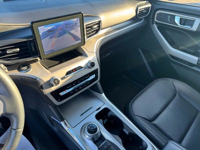 2022 Ford Explorer XLT 4WD