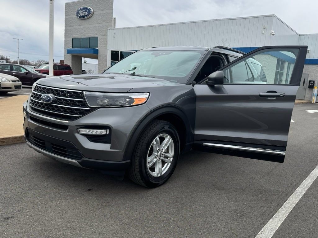 2022 Ford Explorer XLT
