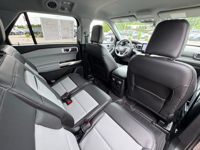 2023 Ford Explorer XLT 4WD