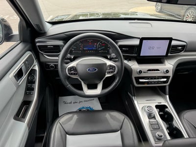 2023 Ford Explorer XLT 4WD