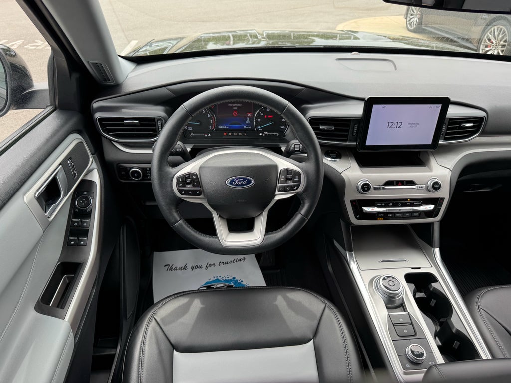 2023 Ford Explorer XLT 4WD
