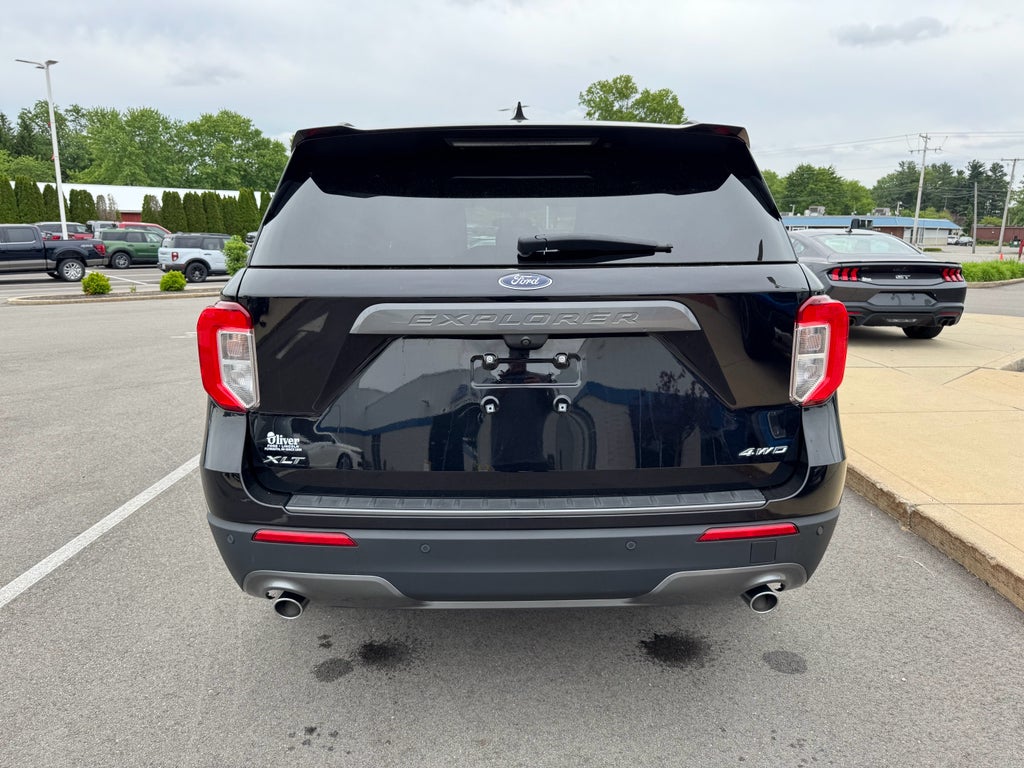 2023 Ford Explorer XLT 4WD