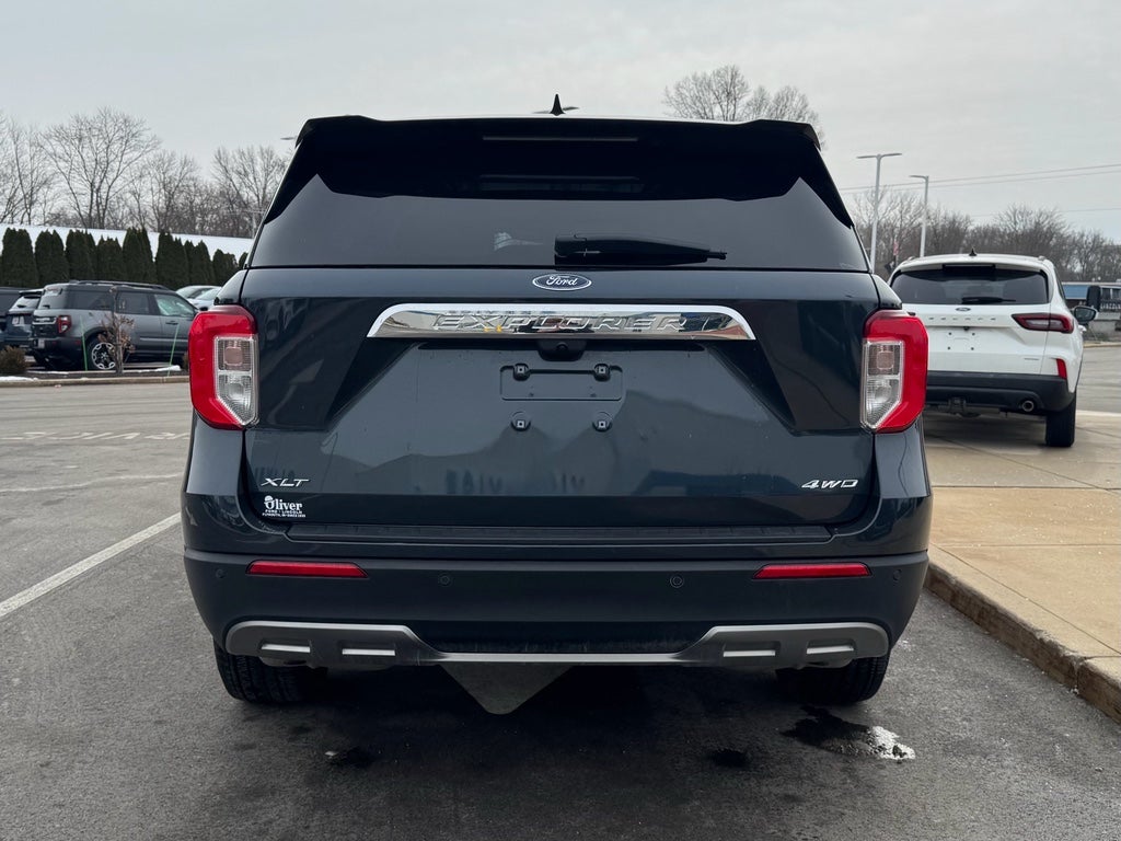 2023 Ford Explorer XLT 4WD