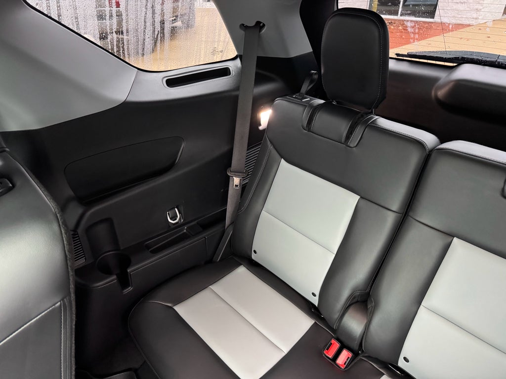 2023 Ford Explorer XLT 4WD