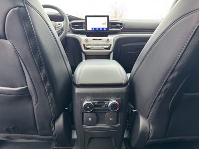 2023 Ford Explorer XLT 4WD