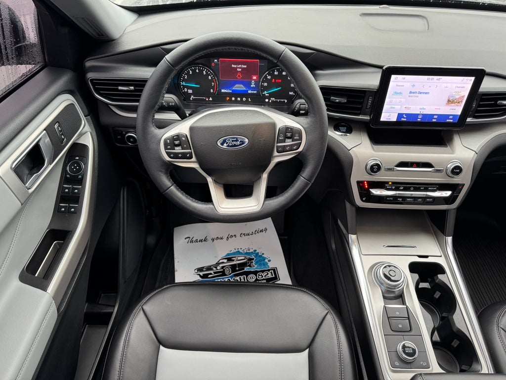 2023 Ford Explorer XLT 4WD