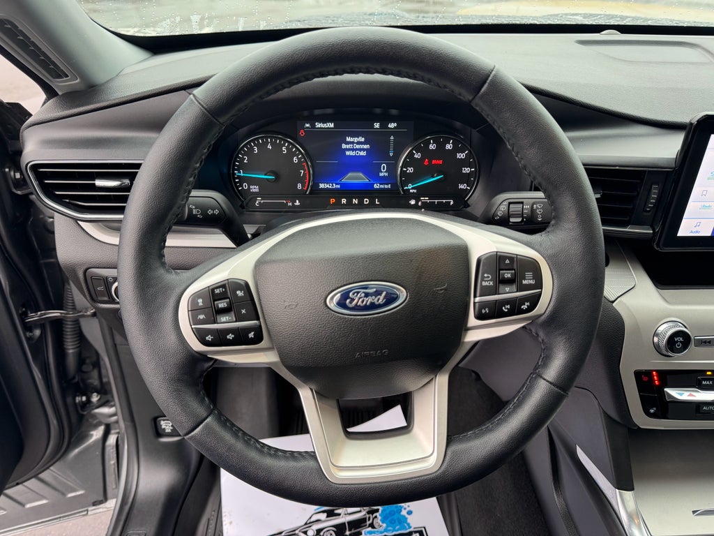 2023 Ford Explorer XLT 4WD