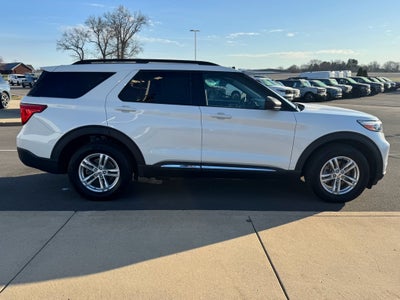 2023 Ford Explorer XLT 4WD