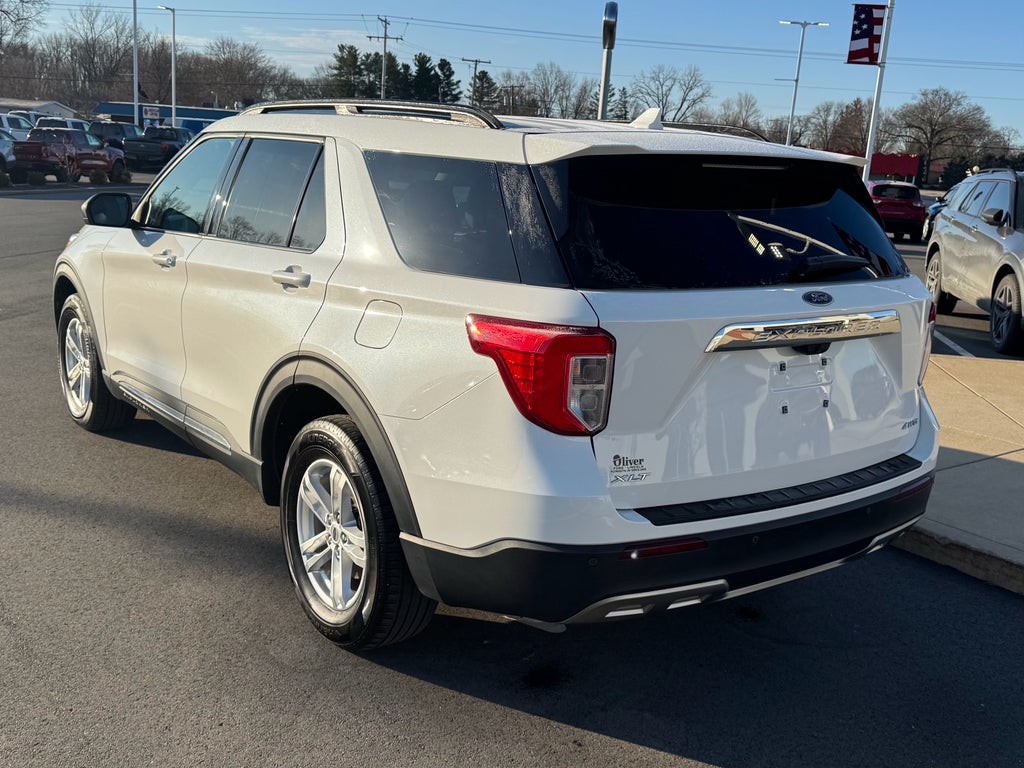 2023 Ford Explorer XLT 4WD