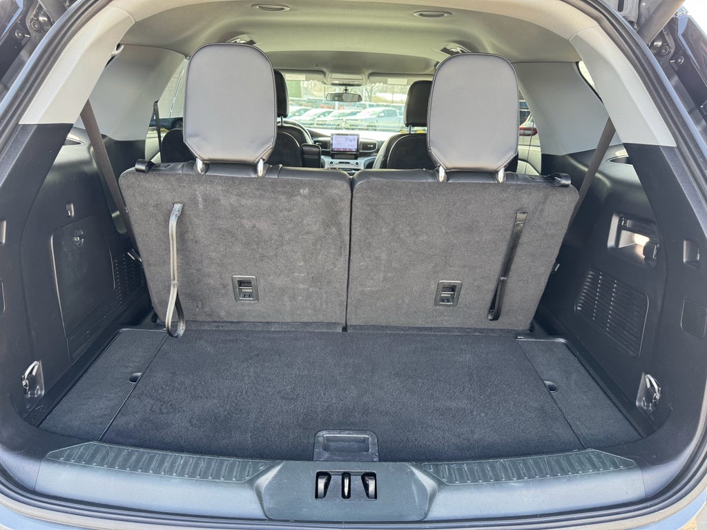 2023 Ford Explorer XLT 4WD