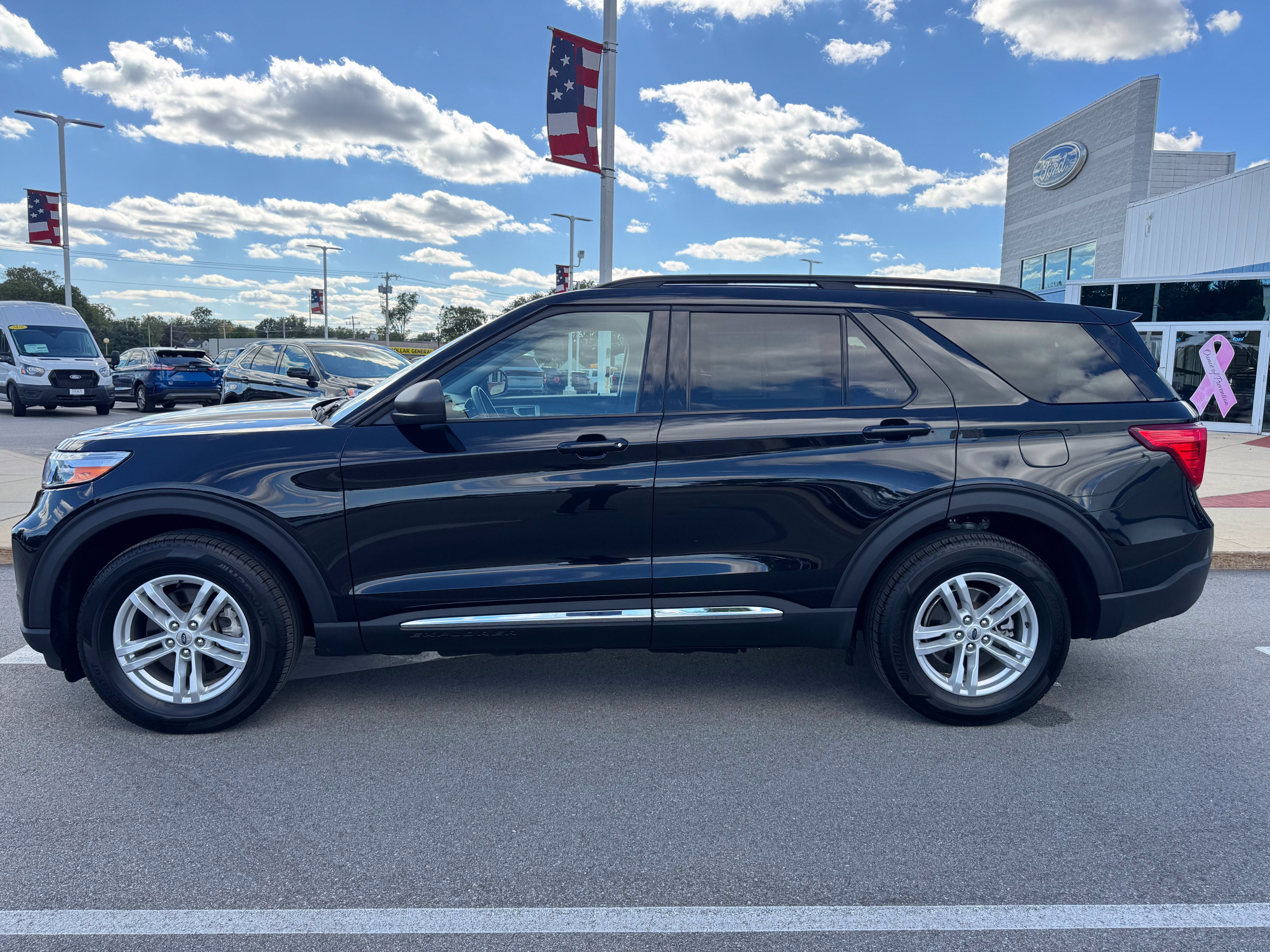 2024 Ford Explorer XLT