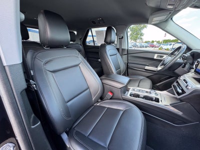 2024 Ford Explorer XLT