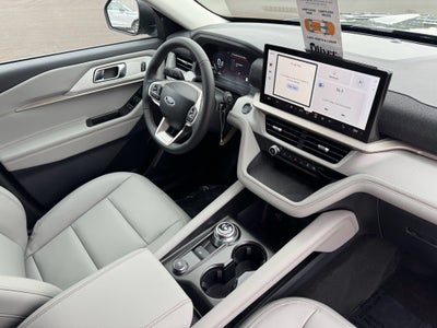 2026 Ford Explorer Active AWD