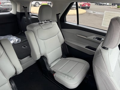 2026 Ford Explorer Active AWD