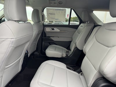 2026 Ford Explorer Active AWD