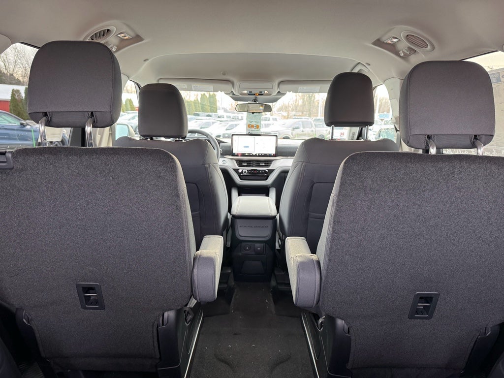 2026 Ford Explorer Active AWD