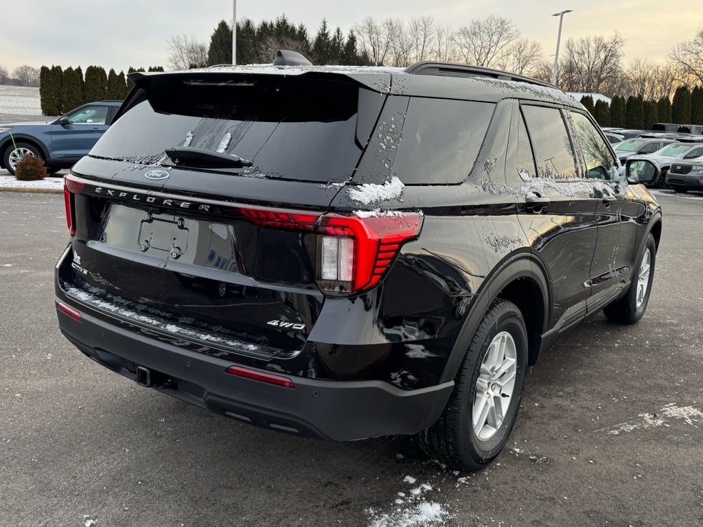 2026 Ford Explorer Active AWD