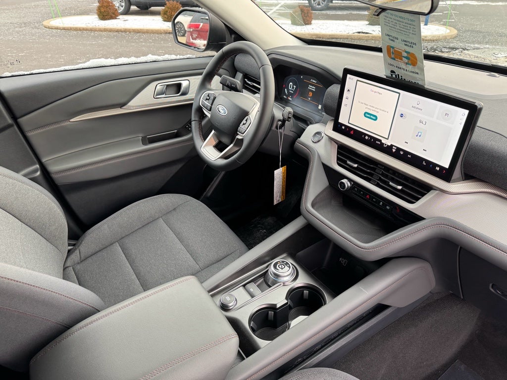 2026 Ford Explorer Active AWD