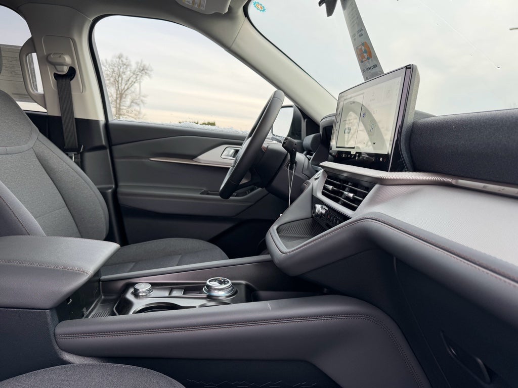 2026 Ford Explorer Active AWD