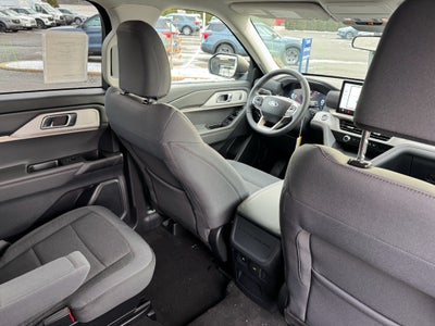 2026 Ford Explorer Active AWD