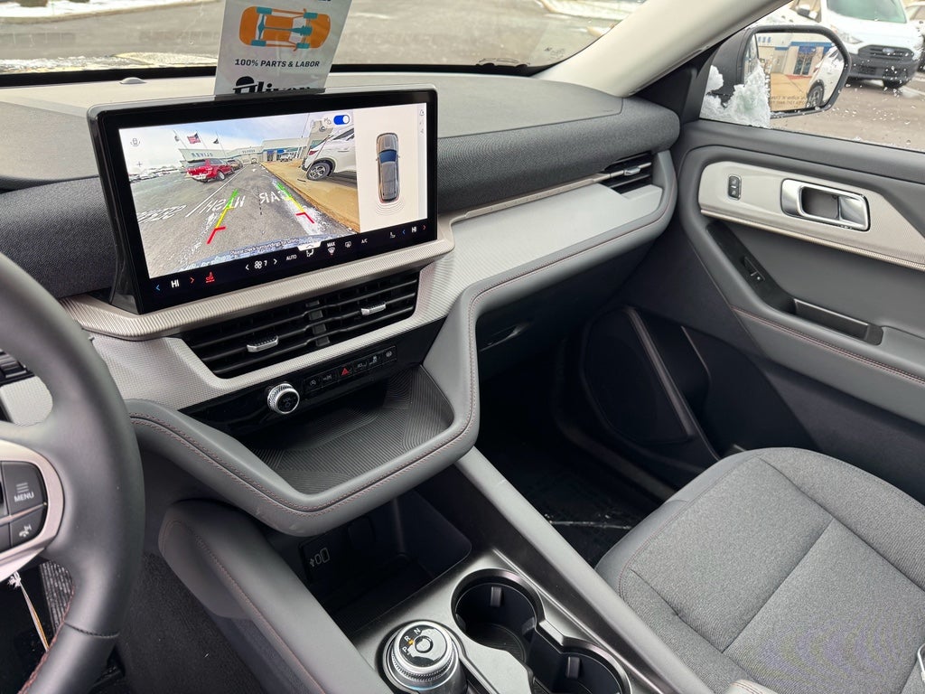 2026 Ford Explorer Active AWD