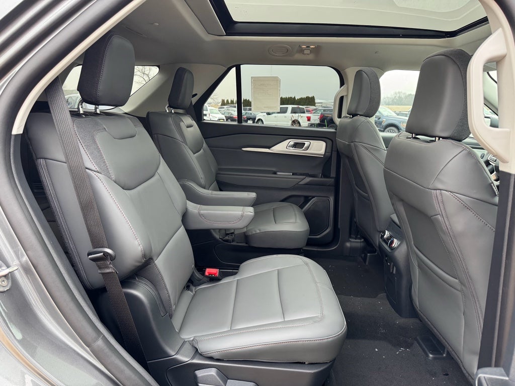 2026 Ford Explorer Active (100A)