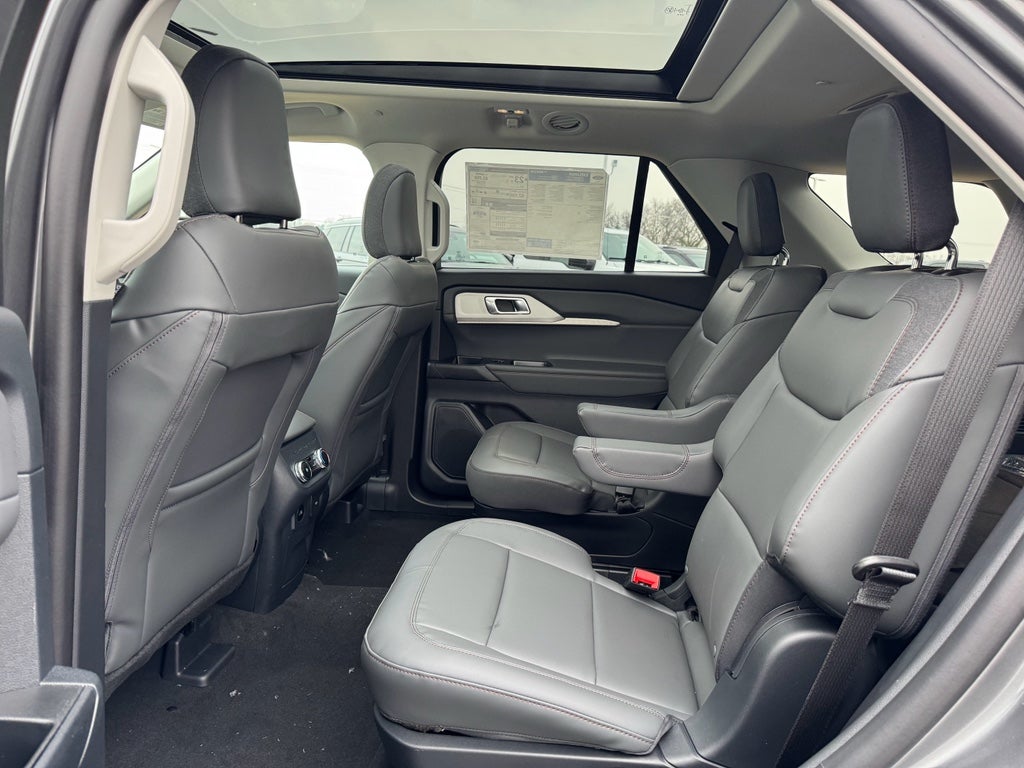 2026 Ford Explorer Active (100A)