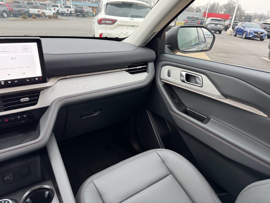 2026 Ford Explorer Active (100A)