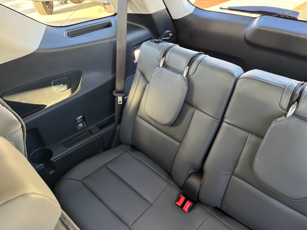 2026 Ford Explorer Active AWD