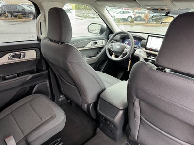 2026 Ford Explorer Active AWD