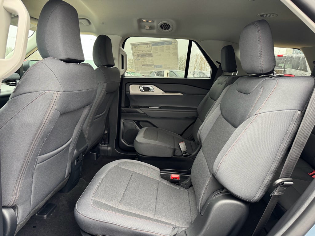 2026 Ford Explorer Active AWD