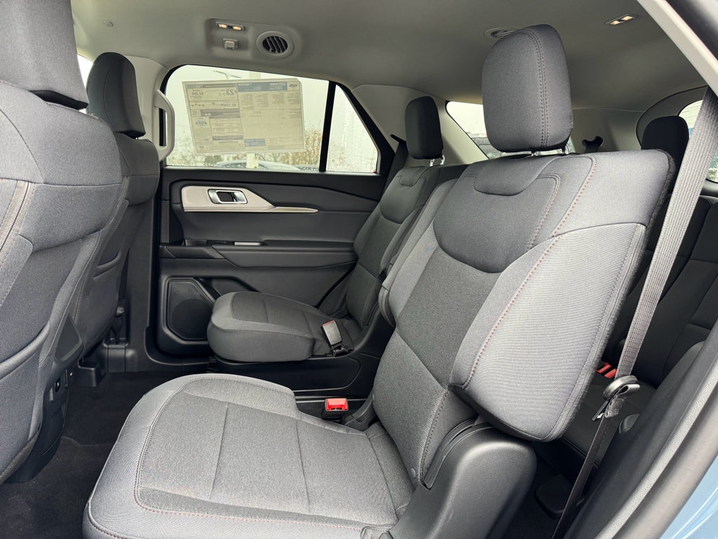 2026 Ford Explorer Active AWD